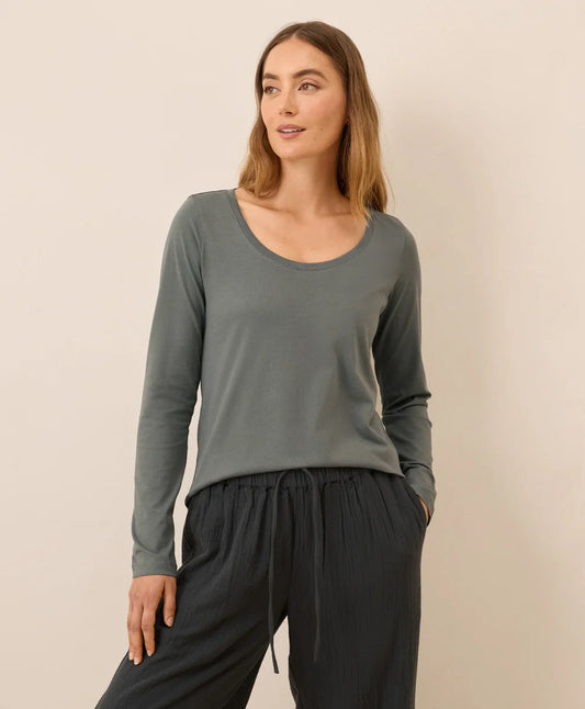 clearance softspun long sleeve scoop neck tee